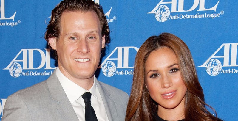 Trevor Engelson và Meghan Markle trong một sự kiện tại Mỹ vào tháng 10/2011.