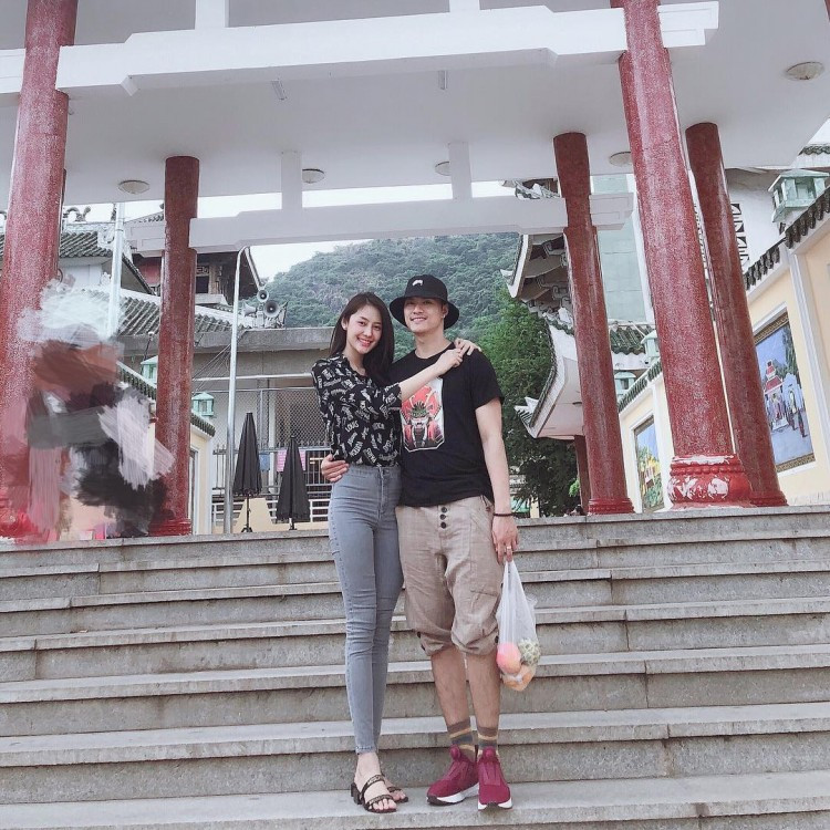 Sự việc khiến dư luận chán ngán, cho rằng Lâm Vinh Hải - Linh Chi nên ngừng "kiếm fame" bằng cách nói xấu vợ cũ vì dù sao Hải và Châu cũng từng là vợ chồng trong quá khứ. Ảnh: FBNV.