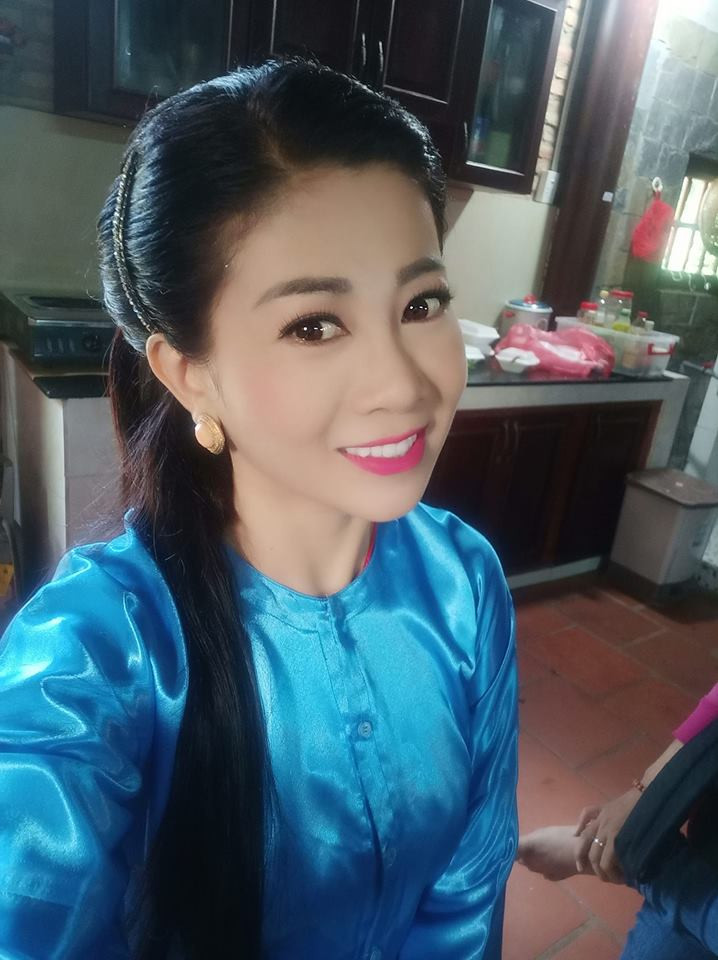 Mới đây, diễn viên Mai Phương một lần nữa hóa thân vào nhân vật phản diện Mợ Hai trong "Một chữ tình". Bộ phim hứa hẹn lấy đi nhiều nước mắt của khán giả.