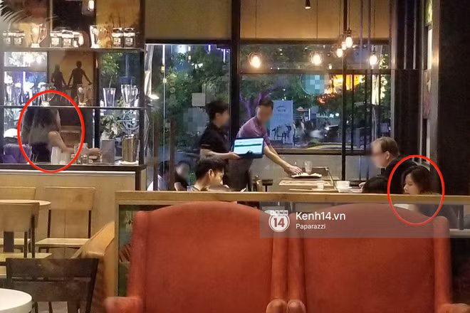 Trong một khoảnh khắc, cả hai gần như đứng đối diện nhưng không nhìn mặt nhau. Thậm chí sau đó thông tin lan truyền rằng, sau khi rời khỏi quán cafe, Midu và một chàng trai lạ mặt đi vòng ra phía sau để tránh "đụng mặt" Thúy Vi.