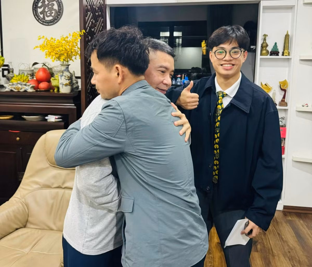 Nua dem Xuan Bac den chuc Tet Cong Ly-Hinh-2