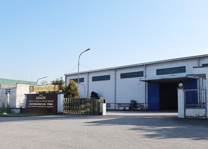 Soi sức khoẻ tài chính Bia Sài Gòn - Hà Tĩnh vừa bị phạt Soi suc khoe tai chinh Bia Sai Gon - Ha Tinh vua bi phat