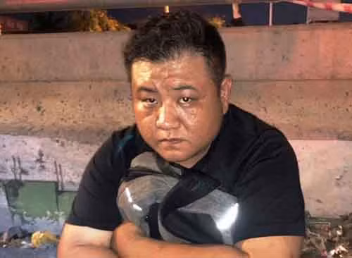 CSGT bat xe tai cho hon 300kg ma tuy nhu the nao?-Hinh-2