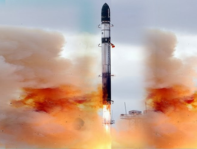 Những tên lửa hạt nhân này có thể mang tới 10 đầu đạn hạt nhân độc lập với sức công phá từ 550 - 750 kiloton. Tổng trọng lượng đầu đạn nặng tới 9 tấn.