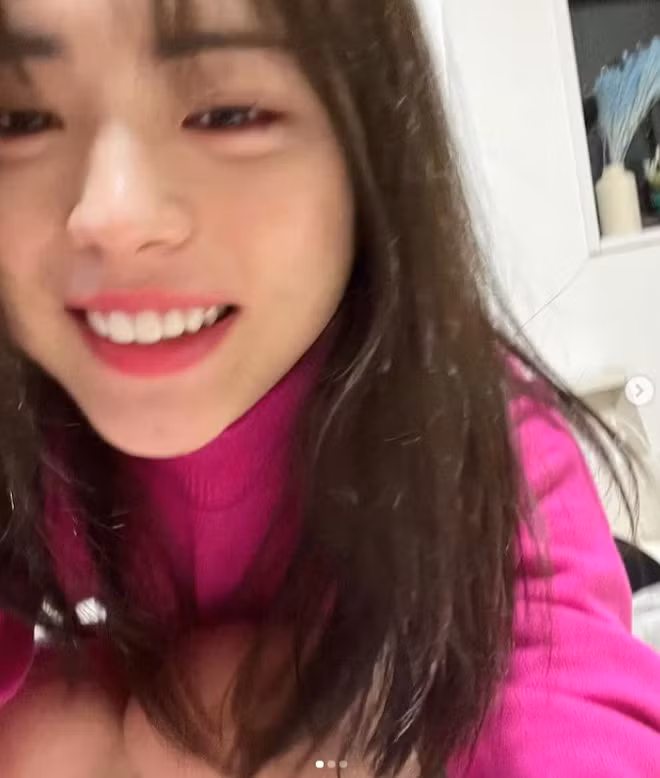 Nhờ ngoại hình nữ tính, giọng hát ngọt ngào và biểu cảm dễ thương, Baku nhanh chóng được công chúng chú ý.