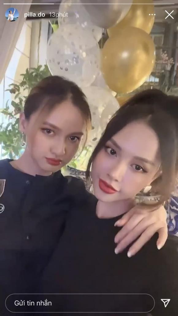 Ngoài ra, mọi người đặc biệt chú ý đến nhan sắc của Trang Pilla và Mai Tây, hơn hết vì khoảng cách hai thế hệ khá lớn nên màn đọ sắc này càng làm cư dân mạng thích thú hơn.