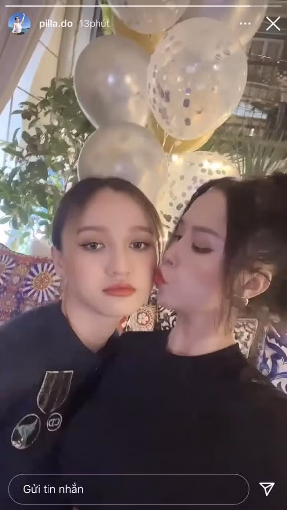 Trong story được chị dâu Bảo Thy đăng tải, cả cô lẫn Mai Tây đều cực kỳ xinh đẹp và sắc sảo, chuẩn dâu hào môn.
