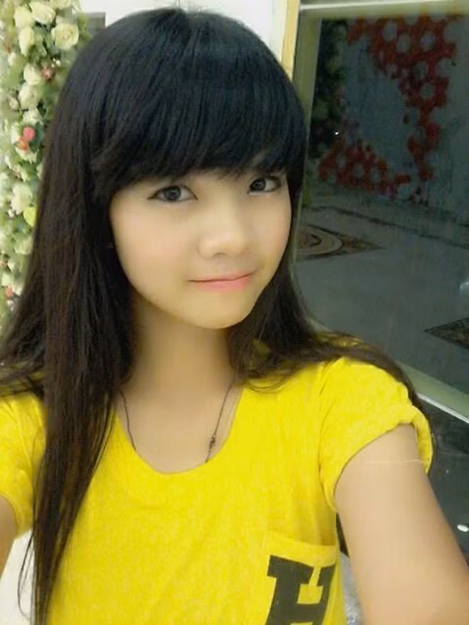 Đáng chú ý nhất là chiếc mũi của nữ TikToker nhiều năm về trước không cao và thon gọn như bây giờ.