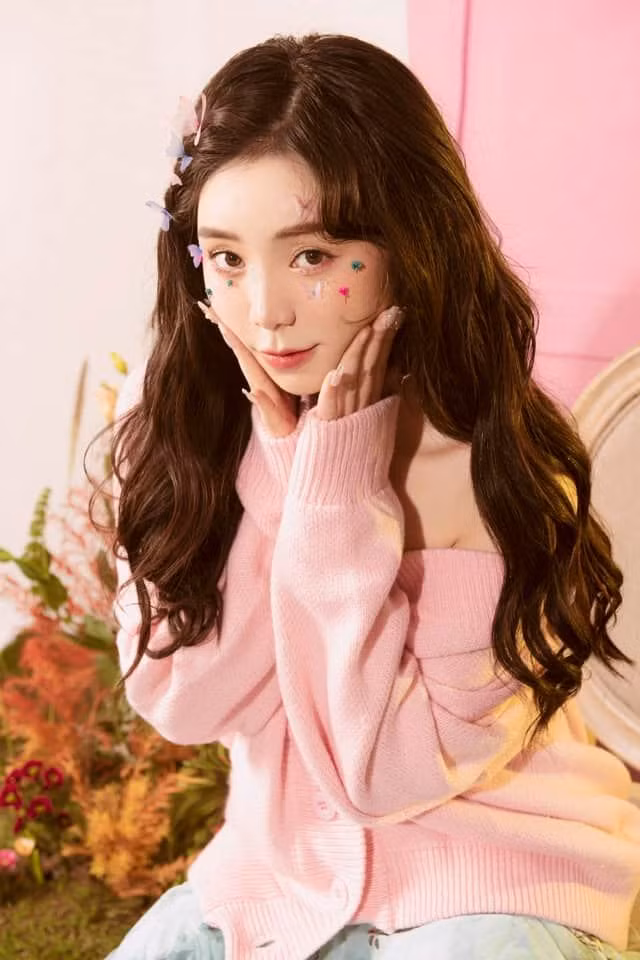 Nhiều khán giả nhận xét lối diễn xuất của người đẹp sinh năm 1995 có nhiều tiến bộ.