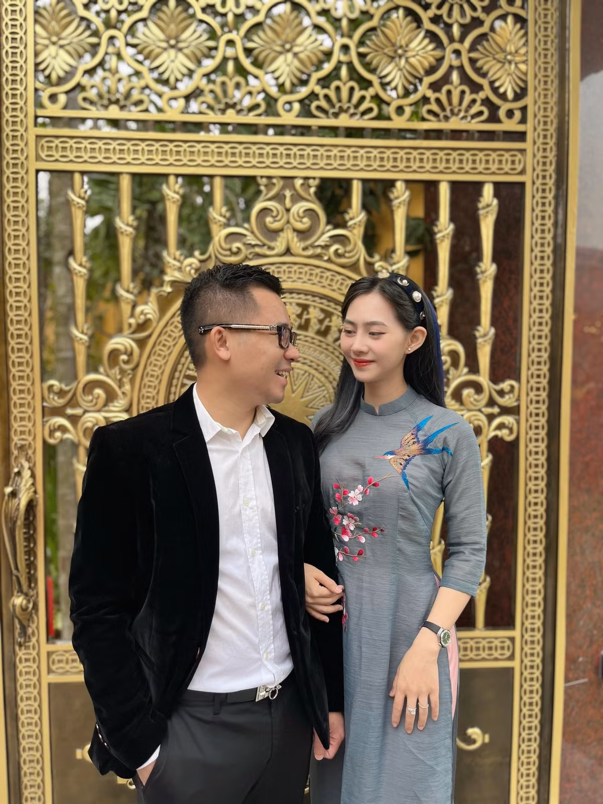 Hiện tại, nữ diễn viên 9X đã là bà mẹ hai con, phần lớn thời gian cô ở nhà kinh doanh và chăm sóc tổ ấm nhỏ.