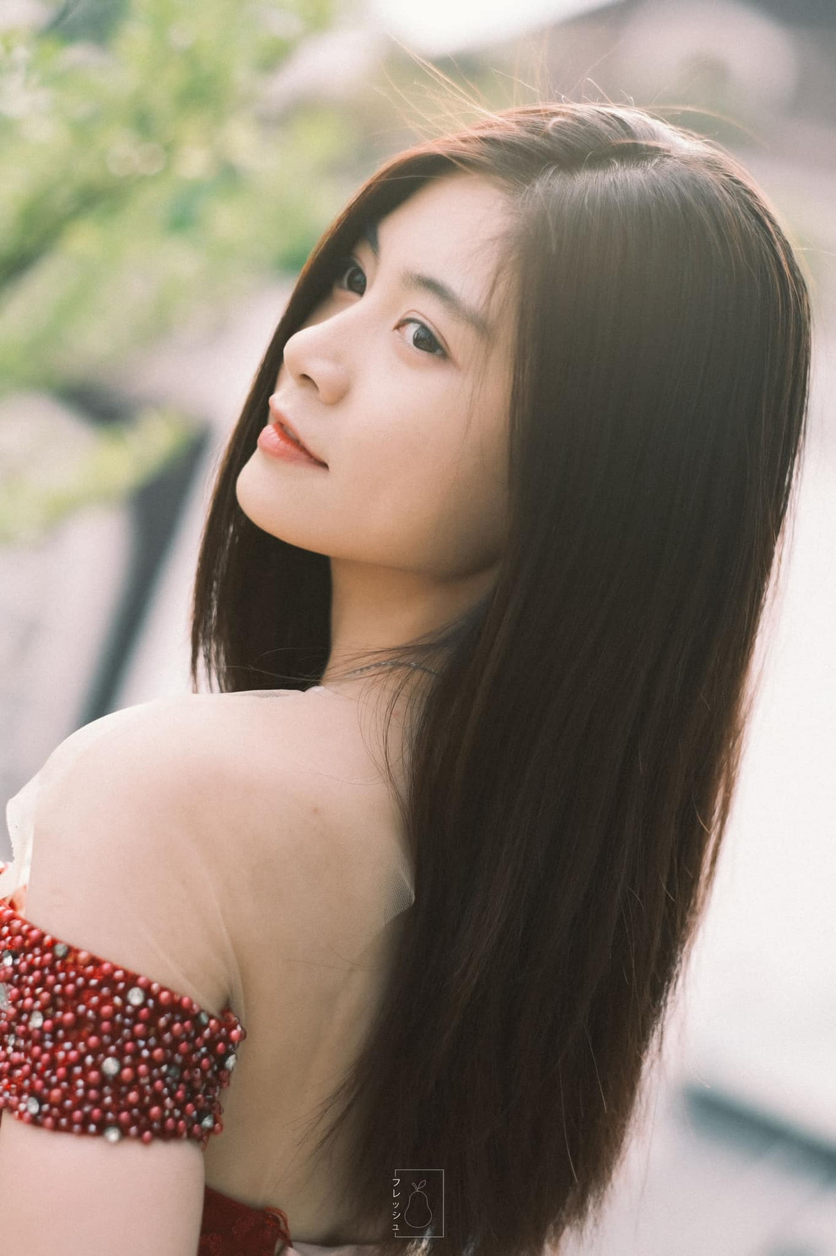 Vẻ ngoài trong trẻo, ngọt ngào của Nam Phương khiến mọi chàng trai "đổ gục".