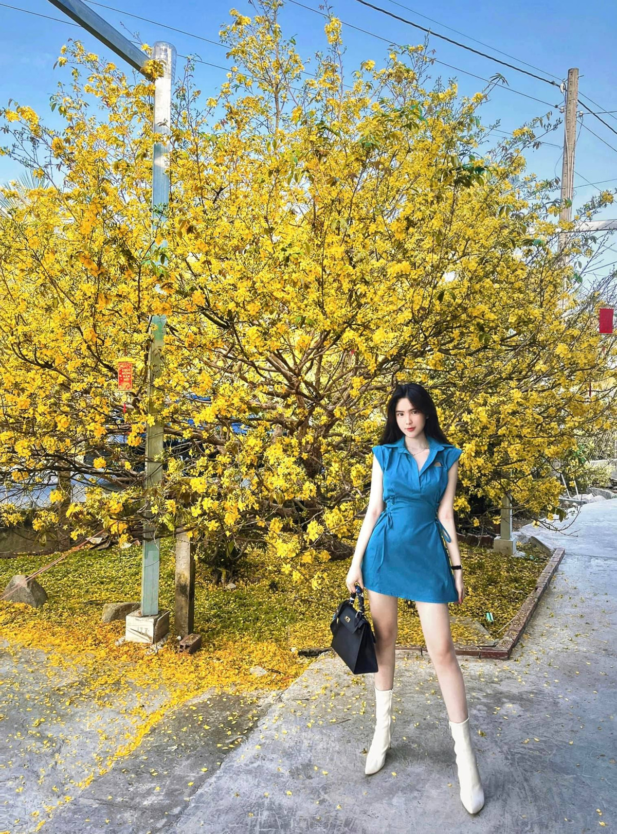 Nhờ lợi thế ngoại hình đẹp, hot girl 10x tự tin theo đuổi nhiều style khác nhau, không gò bó bản thân vào một phong cách thời trang nhất định.