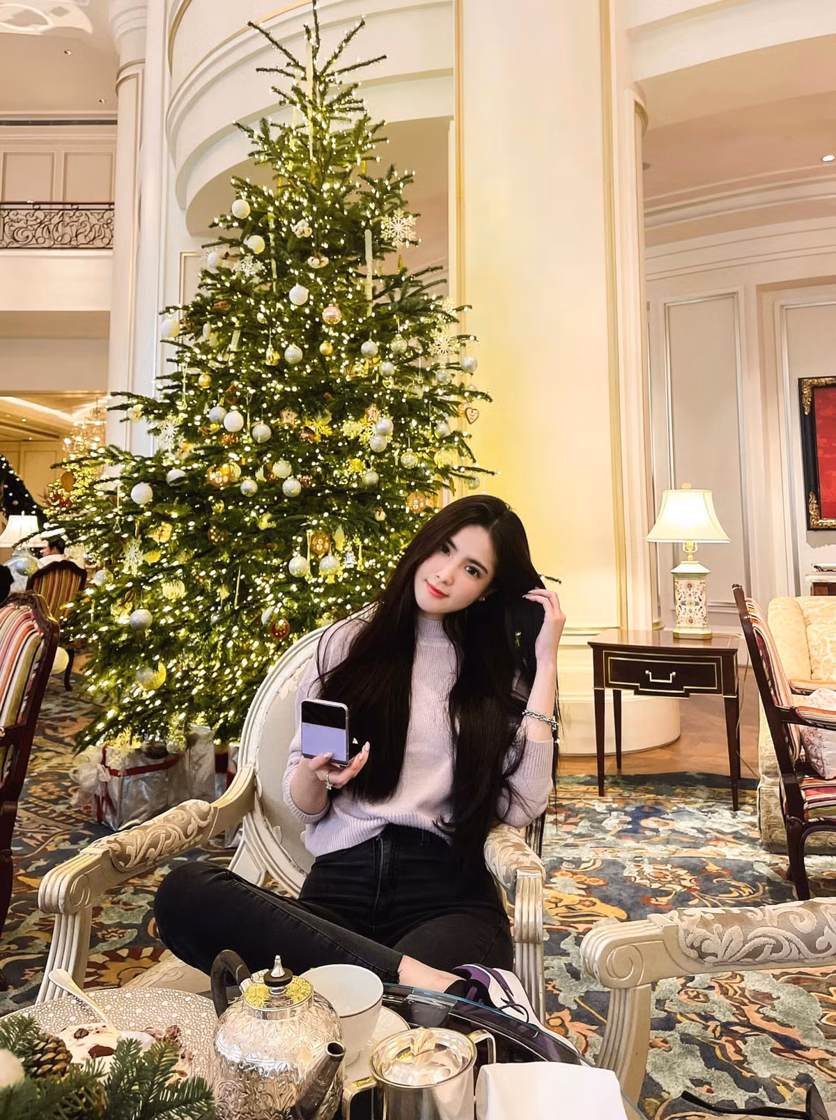 Để có được vẻ đẹp hoàn hảo như hiện tại, bản thân Đoan Nghi đã luôn tập luyện chăm chỉ, kết hợp cùng chế độ ăn uống khoa học, hợp lý.