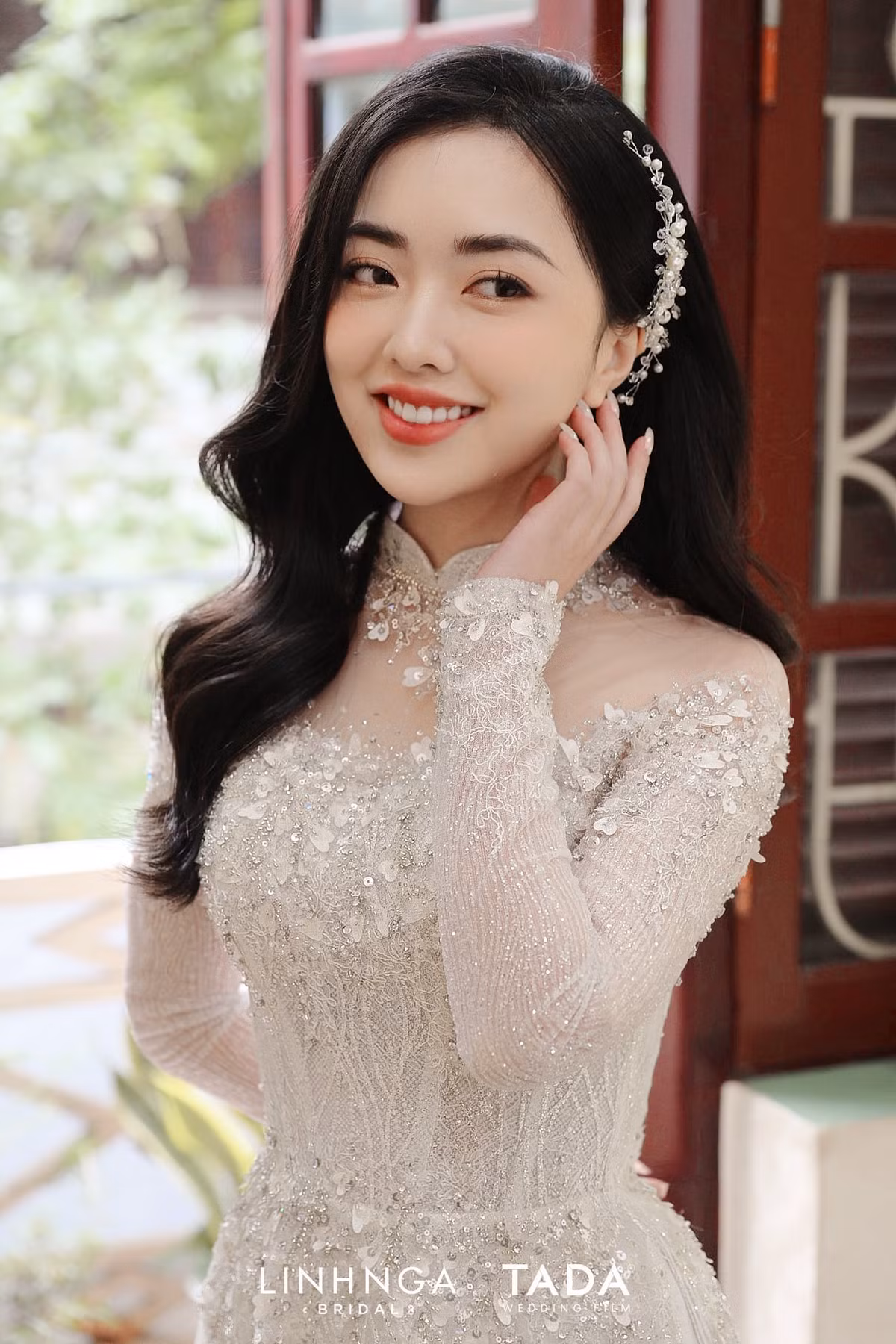 Những hình ảnh hiếm hoi trong ngày cưới của nam cầu thủ đã thu hút sự chú ý của không ít người hâm mộ. Ảnh: Linh Nga Bridal