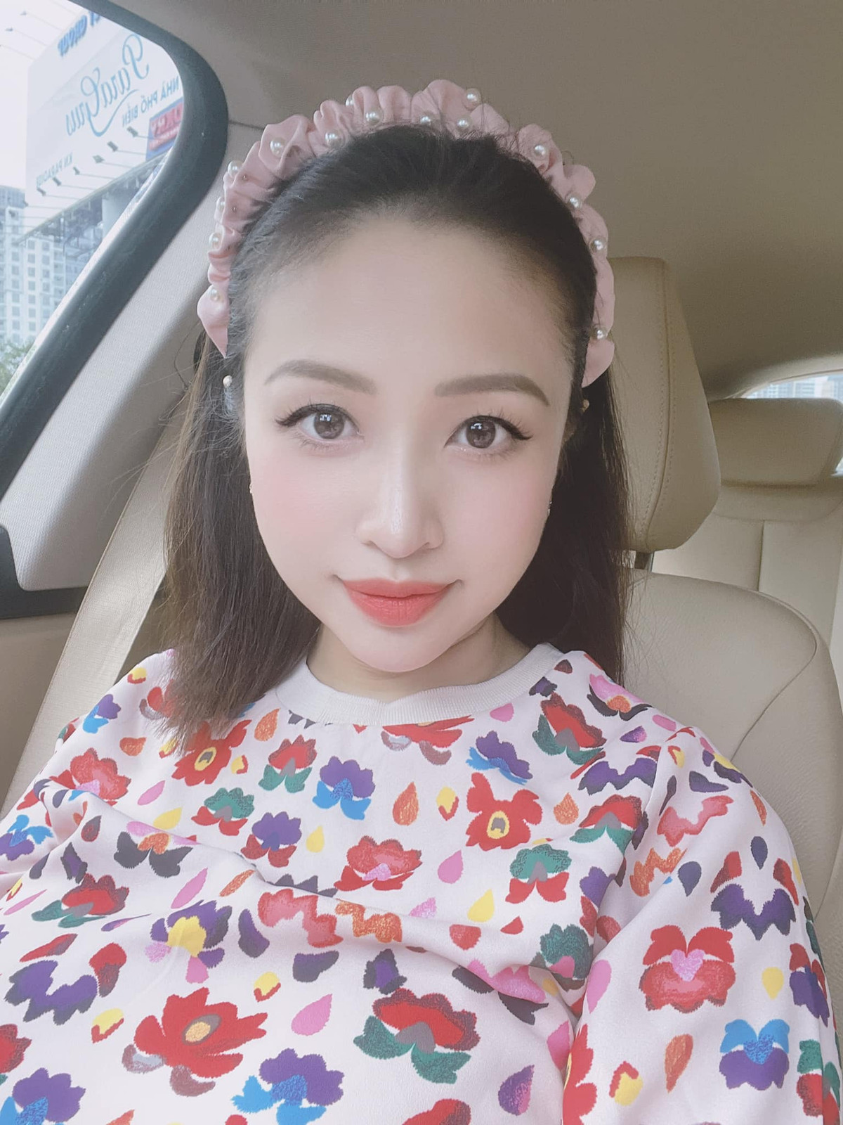 Sau nhiều trắc trở, đến nay Vân Hugo đã dần ổn định cuộc sống và có được hạnh phúc của riêng mình.