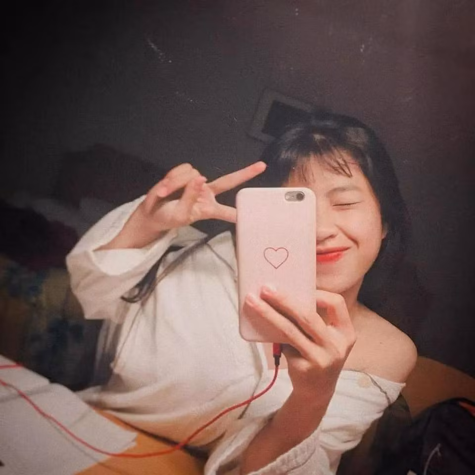 Cầu thủ trẻ của đội tuyển bóng đá nữ Việt Nam nổi tiếng không kém các hot girl mạng. Ảnh: Tổng hợp