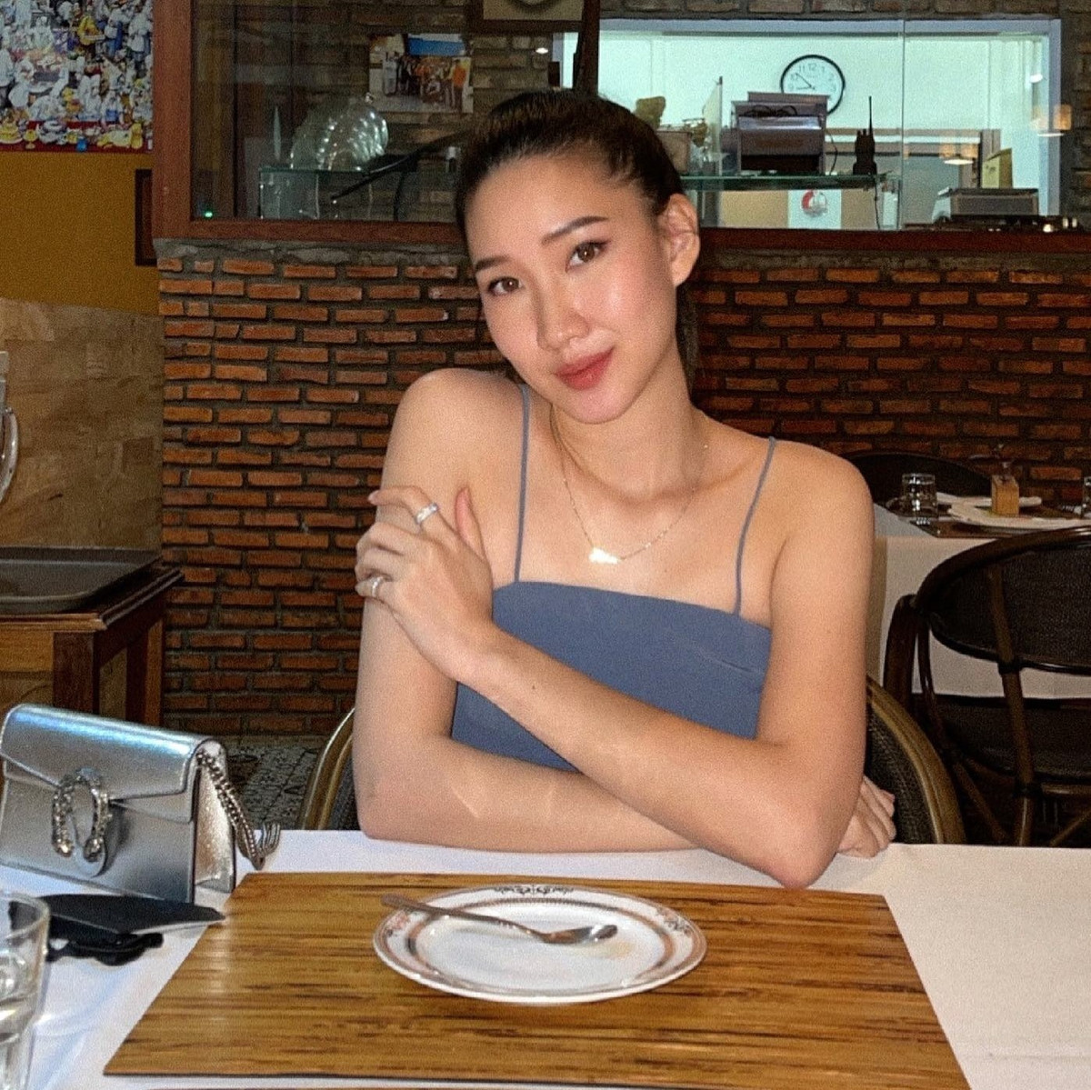 Nhan sắc "không phải dạng vừa đâu" của mỹ nhân sinh năm 1996.