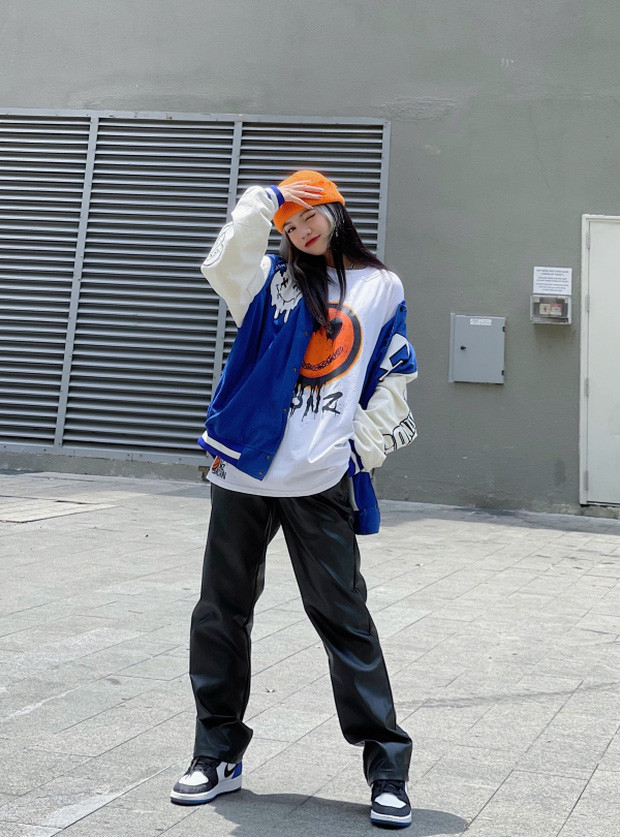 Thảo Ly ở ngoài đời có phong cách trẻ trung, khoẻ khoắn và không kém phần quyến rũ.