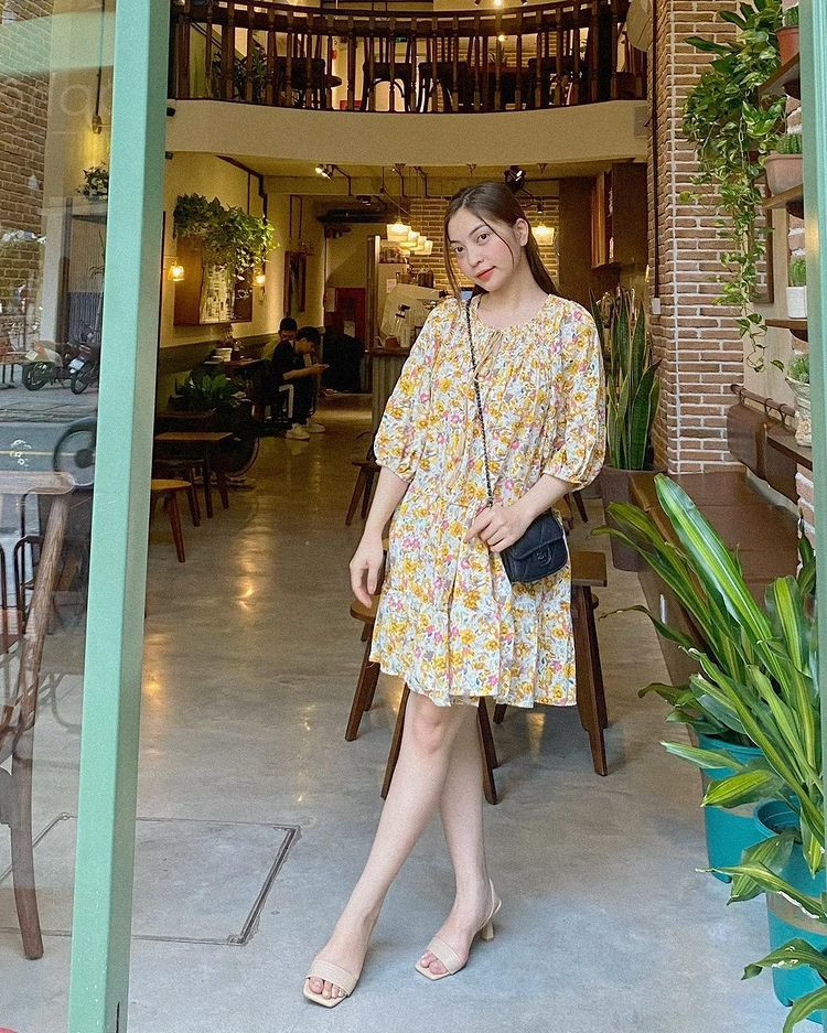 Lần hiếm hoi mới đây, netizen bắt gặp story có nội dung khá tâm trạng do Nhật Lê đăng tải. Cụ thể, cô mượn câu chuyện về chai nước được chia sẻ thời gian qua để đăng trên trang cá nhân.