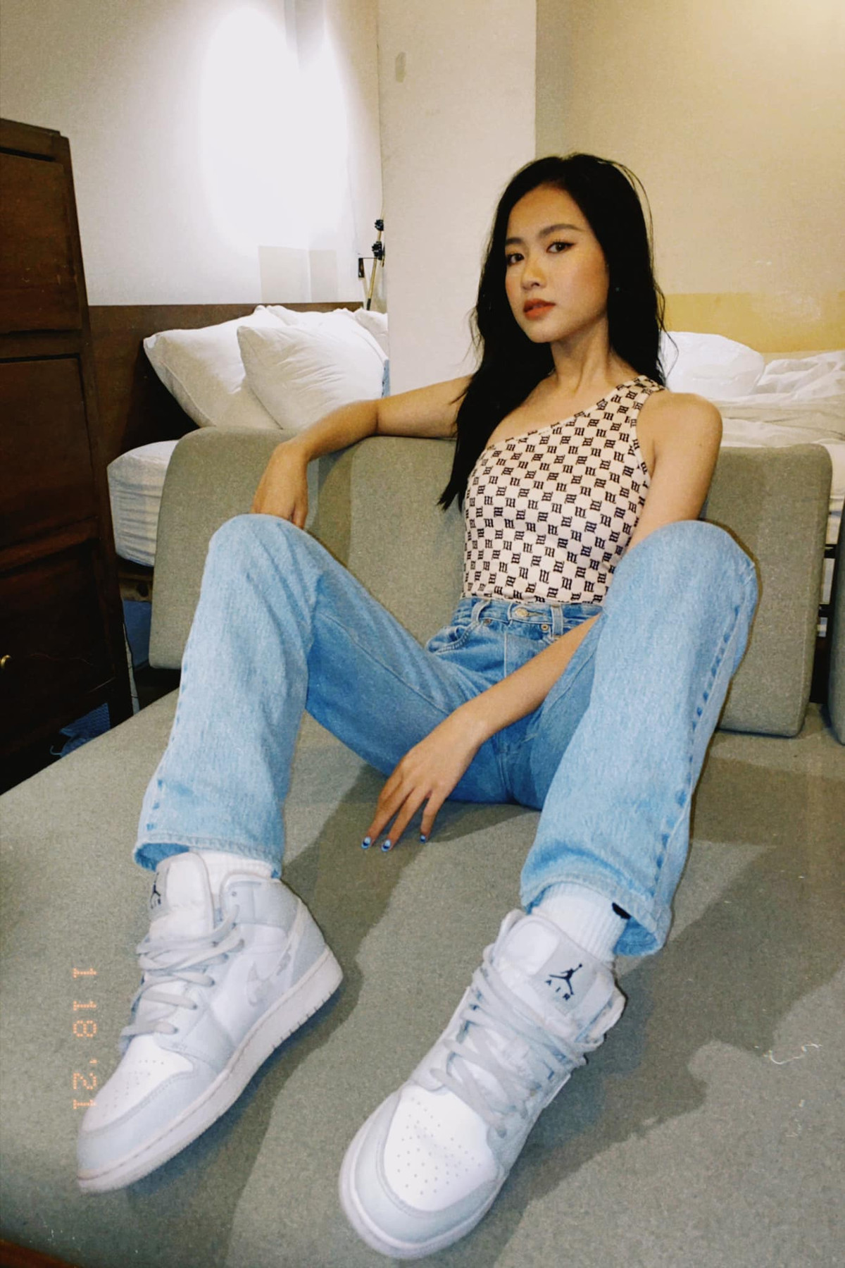 Theo dõi trang cá nhân của Xuân Mai có thể thấy phong cách của cô gái này thiên về sự nữ tính đan xen đôi chút gợi cảm trong chừng mực. Ảnh: IGNV