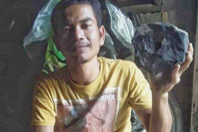 Thanh trieu phu nho thien thach roi trung nha o Indonesia