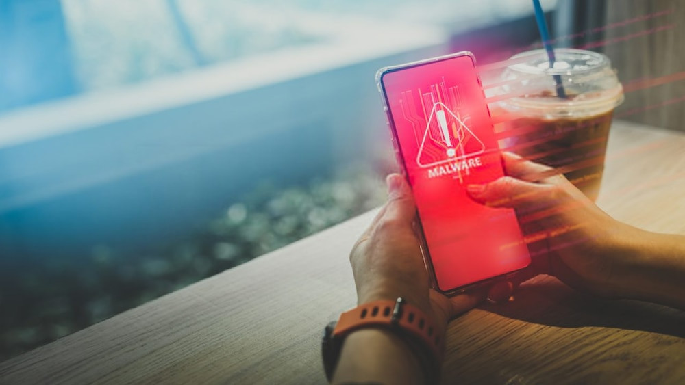 4 ung dung doc hai tren Android nguoi dung can go bo ngay-Hinh-3