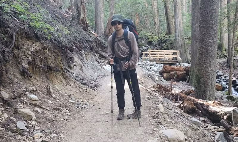 Song sot ky dieu sau 50 ngay lac trong rung sau