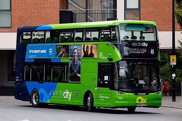 Nga tu cau thang xe buyt hai tang, nam thanh nien tu vong