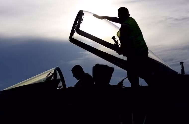 Tập trận Boomerang là hoạt động thường niên giữa Không quân Thái Lan và Australia diễn ra từ nhiều năm trước. Mục tiêu của Boomerang là nhằm tăng cường quan hệ hợp tác giữa hai quốc gia.