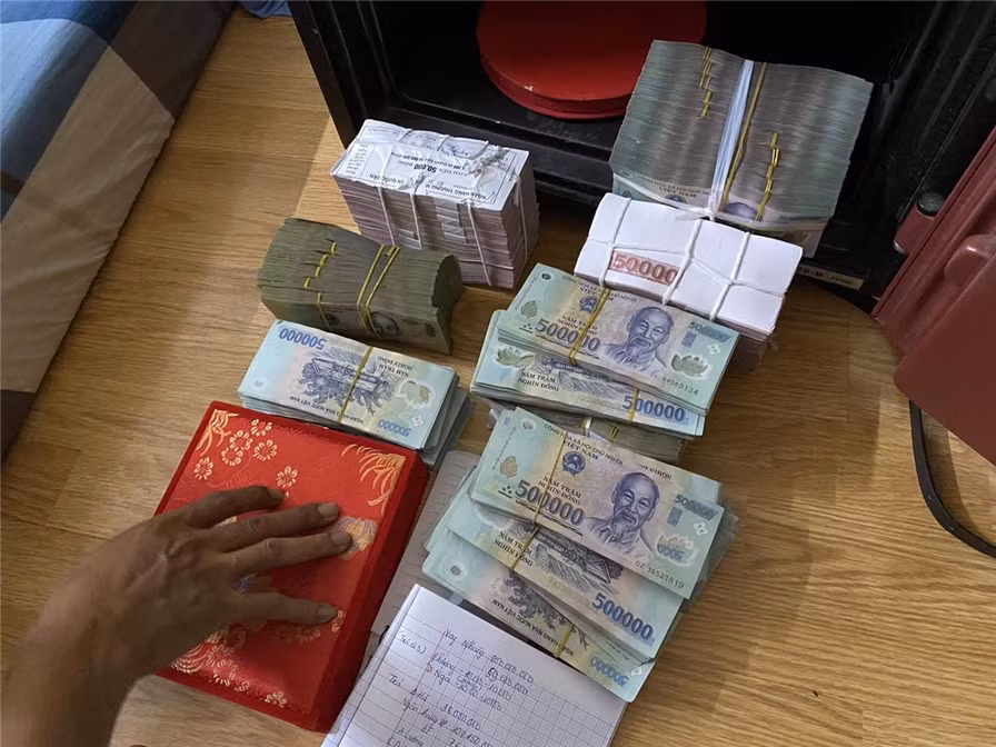 Duong day danh bac 3000 ty o Da Nang: Web do den, chieu tro chu bac-Hinh-4