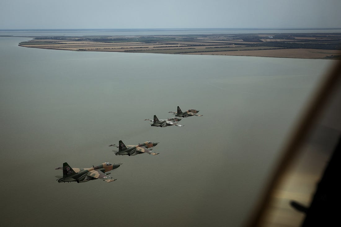 Chiếc Su-25 của Azerbaijan bị bắn hạ ở khu vực Jebrail hôm 4/10 bởi tên lửa phòng không của quân đội Armenia. Phi công trên chiếc máy bay là Đại tá Saur Nudiraliev đã hy sinh trong vụ việc. Nguồn ảnh: BMDP.