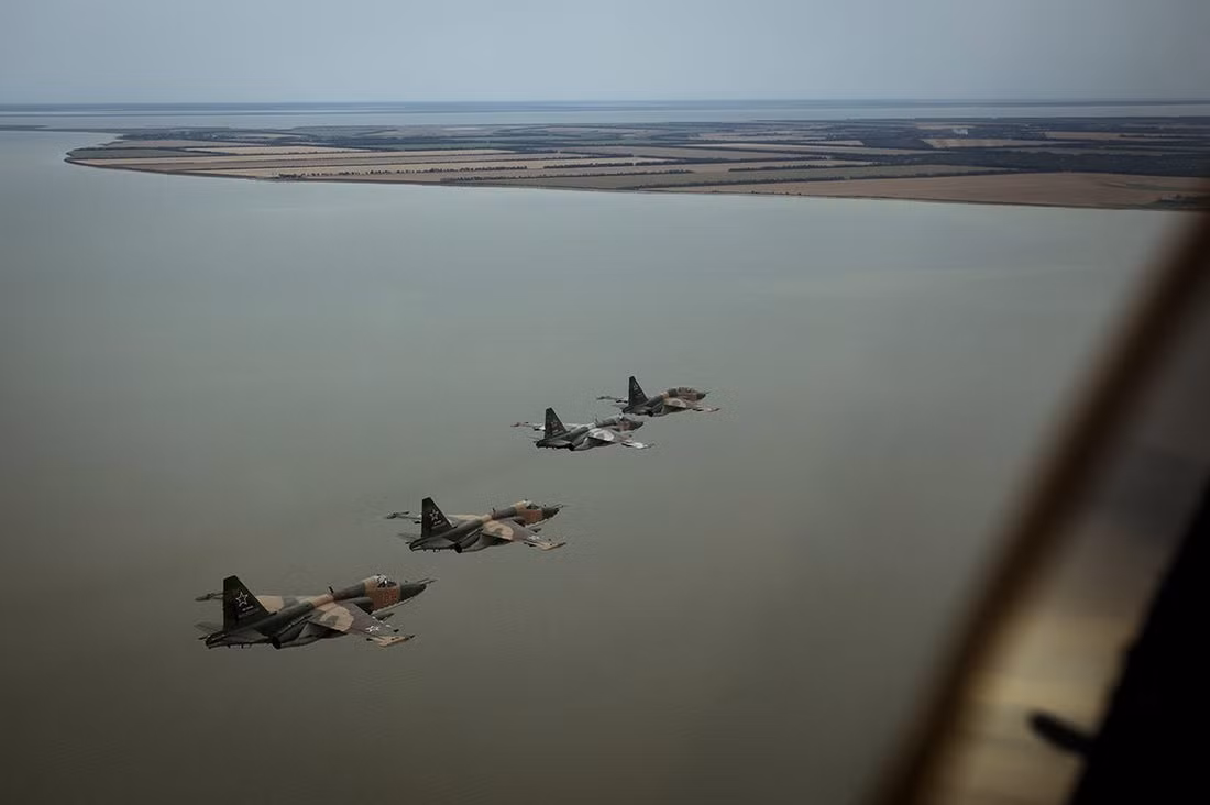 Chiếc Su-25 của Azerbaijan bị bắn hạ ở khu vực Jebrail hôm 4/10 bởi tên lửa phòng không của quân đội Armenia. Phi công trên chiếc máy bay là Đại tá Saur Nudiraliev đã hy sinh trong vụ việc. Nguồn ảnh: BMDP.