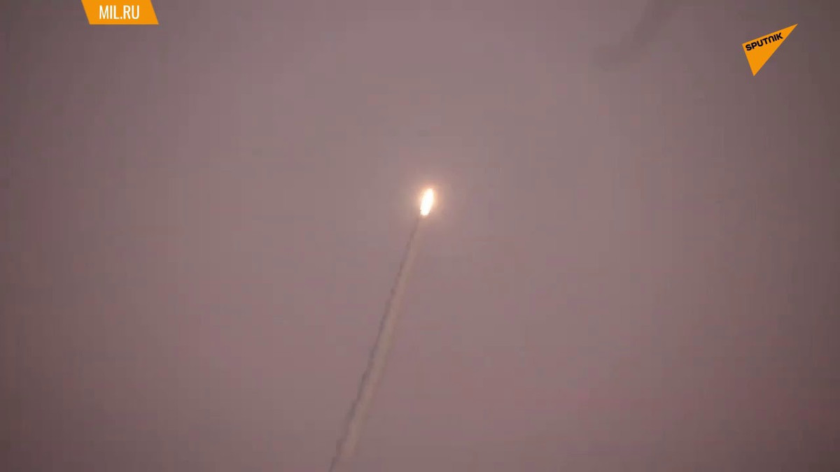 Tên lửa hành trình diệt hạm siêu thanh 3M22 Zircon chính là vũ khí chủ lực thế hệ mới của Hải quân Nga, nó sở hữu những đặc tính độc nhất vô nhị và vượt trội mọi đối thủ cạnh tranh