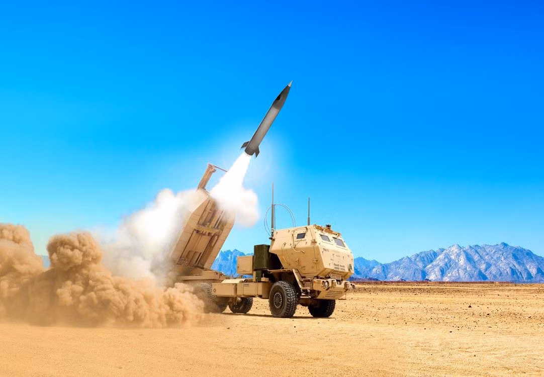 Trước vụ thử tên lửa PrSM, mới đây, Hải quân Mỹ từng tiến hành phóng thử tên lửa hành trình Tomahawk đặt trên bệ phóng cố định.