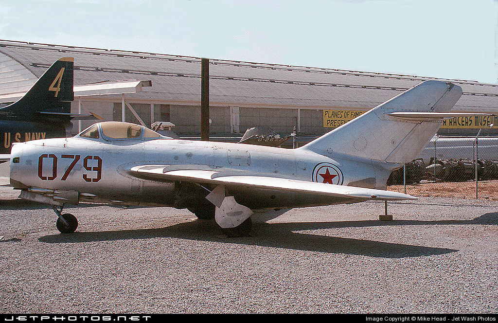 Trong chiến tranh Triều Tiên, những tiêm kích MiG-15 ở Triều Tiên đã lập được rất nhiều chiến công khi bắn hạ nhiều chiến đấu cơ F-86 Sabre của Không quân Mỹ trong những trận không chiến sòng phẳng. Nguồn ảnh: Sina.