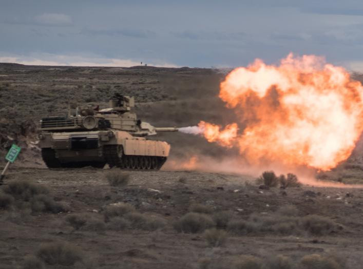 Điều đáng nói là hợp đồng sản xuất một loạt các xe tăng chủ lực này lại lựa chọn phiên bản M1A2 SEP v3, trong khi phiên bản SEP v4 của loại xe tăng này giờ đây đã gần hoàn thiện và thành hình. Nguồn ảnh: USarmy.