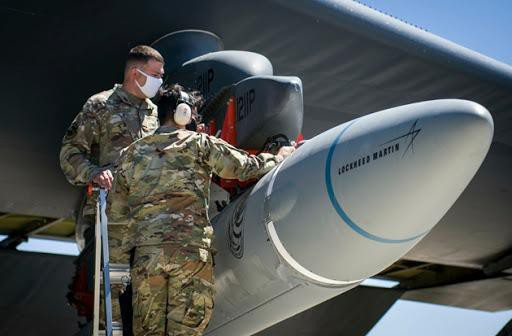 Tầm bắn của tên lửa chưa được công bố cụ thể, nhưng ước tính con số này sẽ không dưới 2.000 km, thậm chí có thể còn lớn hơn rất nhiều, đạt tới trên 5.000 km.