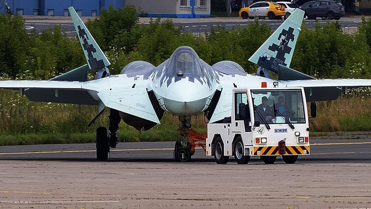 Theo những thông tin mới nhất vừa được truyền thông Nga đăng tải, nước này đang phát triển phiên bản Su-57 tiêm kích hạm dành riêng cho các tàu sân bay trong tương lai. Nguồn ảnh: BMDP.