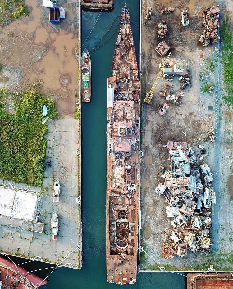 Được thiết kế và đóng mới trong những năm 80 của thế kỷ trước, dàn tàu chiến lớp Sovremenny tới nay vẫn hoạt động rất hạn chế với hai chiếc trong Hải quân Nga và bốn chiếc trong lực lượng Hải quân Trung Quốc. Nguồn ảnh: Sina.