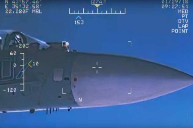 “Bên cạnh Nga, điều khoản này còn nhằm vào Bắc Kinh, khi họ đang bị chỉ trích vì tham vọng bành trướng ở Biển Đông cũng như khắp khu vực châu Á - Thái Bình Dương - Ấn Độ Dương".