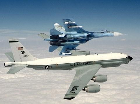 Nhưng thực tế các phi công và thủy thủ Mỹ đều phàn nàn rằng họ thường xuyên bị uy hiếp nghiêm trọng bởi hành động “thiếu chuyên nghiệp” và “kém thân thiện” từ phía Nga.