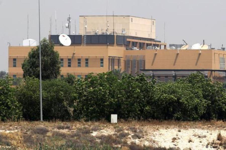 Tờ Al-Qabas cũng cho hay, trong chuyến thăm Iraq mới đây, Esmail Ghaani, người đứng đầu Lực lượng Quds của IRGC, đã đặt vấn đề về việc trả thù cho vụ giết hại Mohsen Fakhrizadeh - một nhà khoa học hạt nhân nổi tiếng của Iran. Ông Fakhrizadeh bị sát hại hồi tháng 11 và Iran tin Israel đứng sau vụ việc.