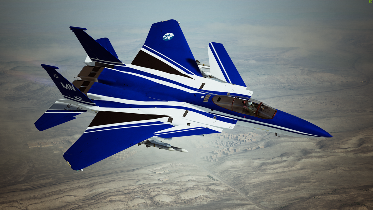 Có thể phân biệt được những chiếc F-15 ACTIVE so với chiếc F-15 STOL/MTD thông qua việc phiên bản ACTIVE sử dụng hai ống xả động cơ hình chữ nhật cực kỳ độc đáo và lạ mắt. Tới tận ngày nay, chưa có bất cứ loại tiêm kích nào sử dụng ống xả có hình dạng tương tự. Nguồn ảnh: BI.