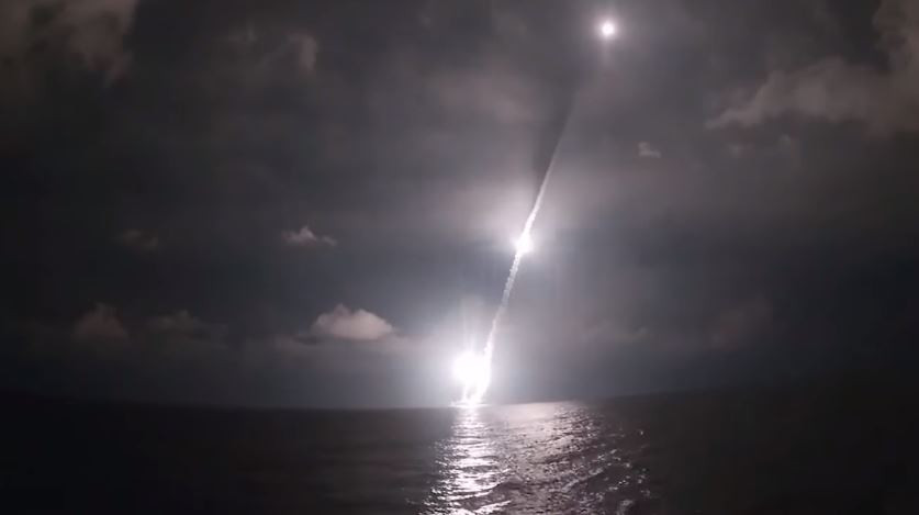 Kể từ năm 2005 tới nay, Nga đã phóng thử tên lửa Bulava khoảng 30 lần với ít nhất ba phiên bản tên lửa với nhiều tính năng, kỹ chiến thuật khác nhau. Nguồn ảnh: Defenceblog.