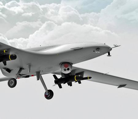 Máy bay không người lái Bayraktar TB2 đánh dấu bước nhảy vọt của nền công nghiệp quốc phòng Thổ Nhĩ Kỳ, đây hiện được coi là môt trong các UCAV mạnh nhất thế giới.