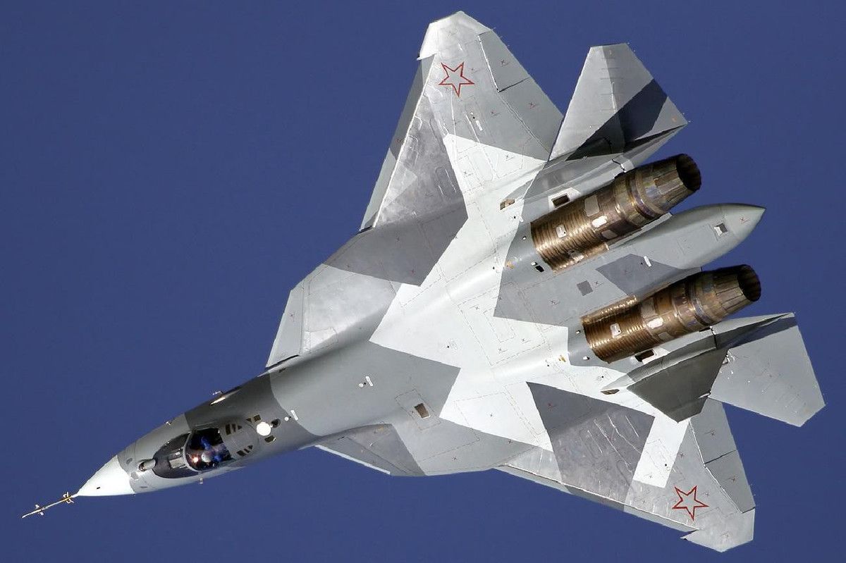 Tiêm kích Su-57 số hiệu 509 là nguyên mẫu thử nghiệm bay thứ 8 trong dự án phát triển chiến đấu cơ tàng hình Nga.