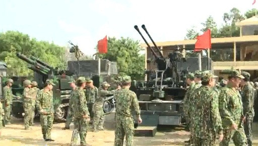 Các loại vũ khí tự hành đặt trên xe bánh xích M548. (Thanh Hà: tổng hợp theo QĐND)