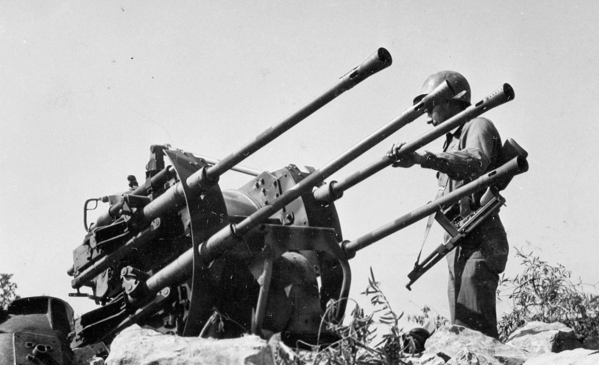 Tới thế kỷ 21, gần như mọi khẩu pháo phòng không 2cm FlaK 30/38 trên khắp thế giới đã bị rã sắt vụn hoặc không còn khả năng tiếp tục sử dụng được nữa do đã quá cũ, các linh kiện thay thế cũng không còn được sản xuất từ lâu. Nguồn ảnh: Warhistory.