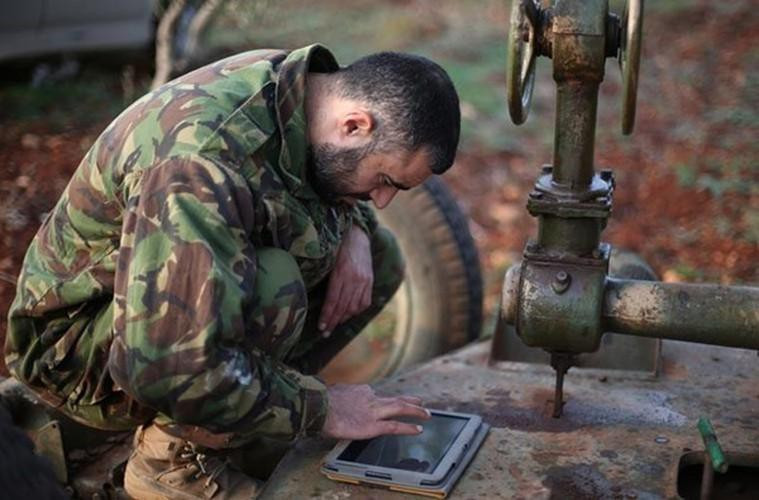 Đây không phải lần đầu Đại sứ quán Mỹ tại Iraq bị loại vũ khí này tấn công. Được biết Mỹ đã phải kích hoạt các hệ thống đánh chặn tầm thấp để phá hủy các quả đạn rocket này.