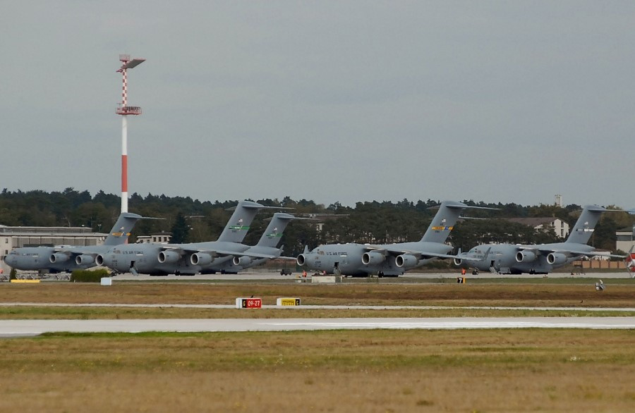 Trong vụ thử tên lửa của Nga diễn ra vào ngày hôm qua, tàu ngầm hạt nhân Vladimir Monomakh của Hạm đội biển Bắc đã phóng đi 4 tên lửa Bulava từ biển Okhotsk, những quả tên lửa này sau đó đã bay hành trình hơn 5000 km trước khi đánh trúng mục tiêu giả định. Nguồn ảnh: Pinterest.